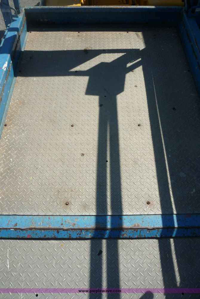 image for item 5070 Genie GS-2668-RT scissor lift