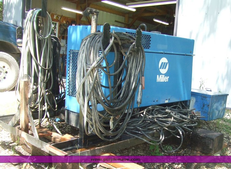 image for item 5842 Miller Big 30 portable diesel welder