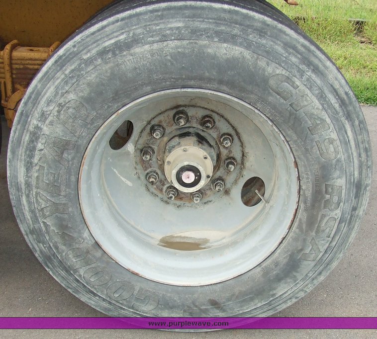 image for item 5846 1995 Load King 2060-40-2 bottom dump trailer