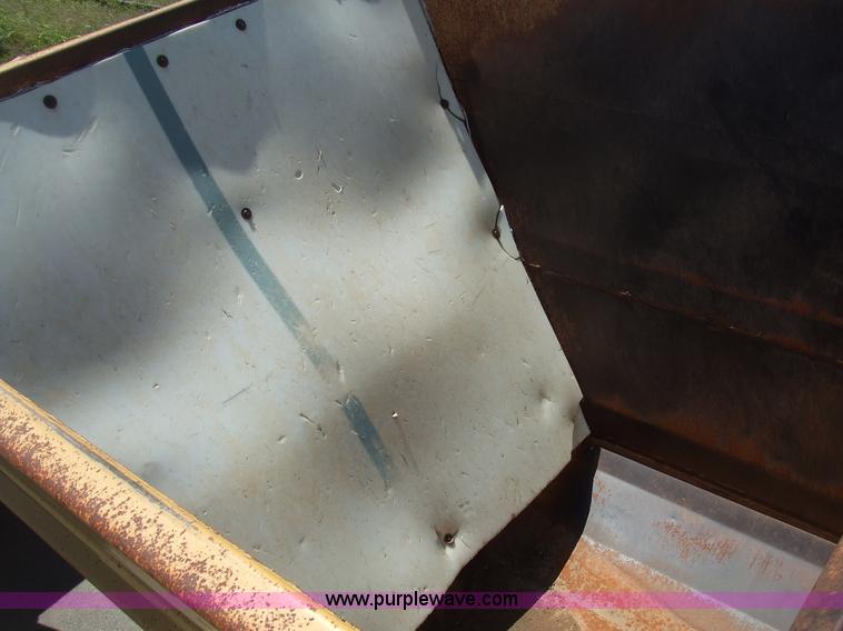 image for item 5846 1995 Load King 2060-40-2 bottom dump trailer