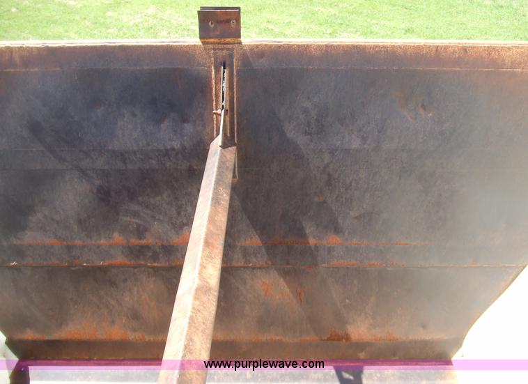 image for item 5846 1995 Load King 2060-40-2 bottom dump trailer