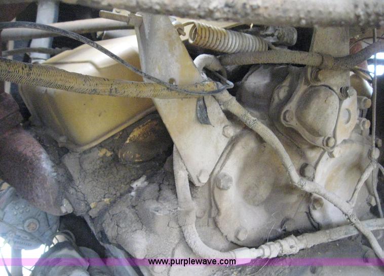 image for item 8590 Vermeer T-800 trencher