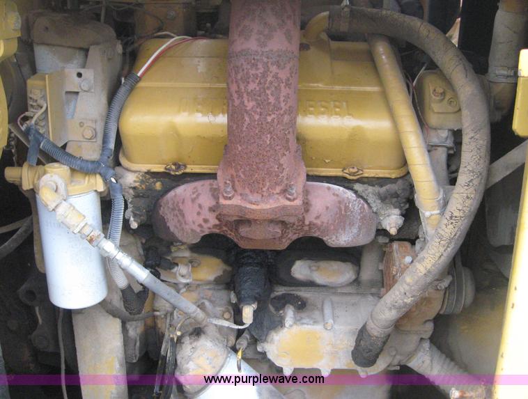 image for item 8590 Vermeer T-800 trencher