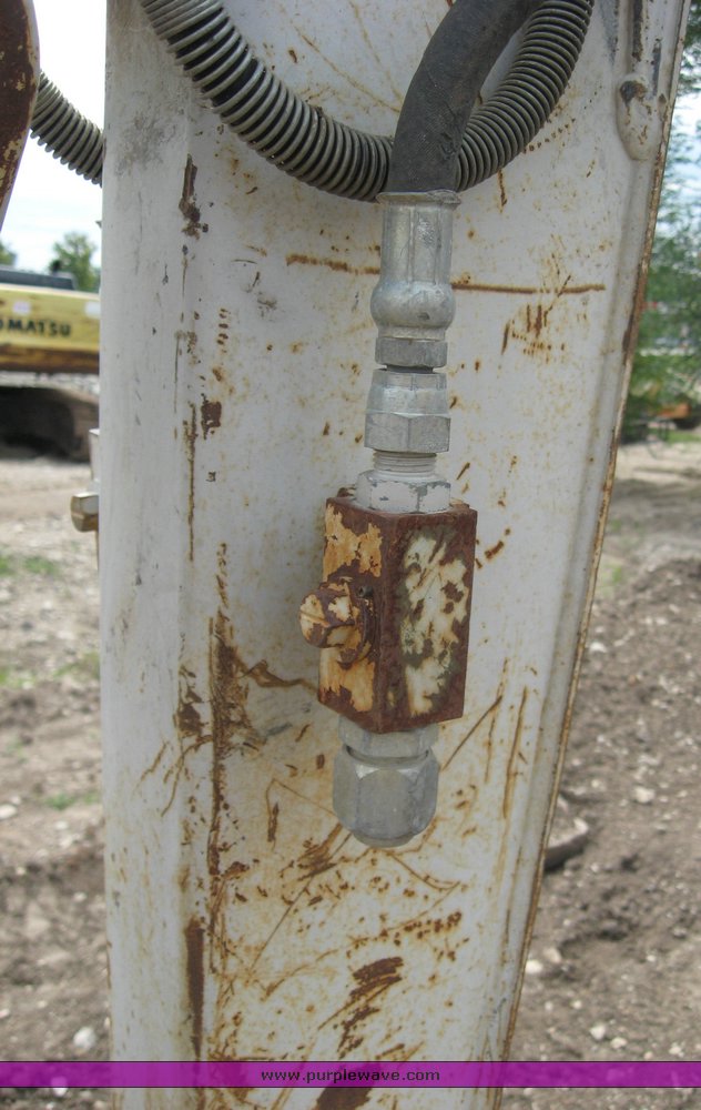 image for item 8633 Takeuchi TB035 mini track excavator