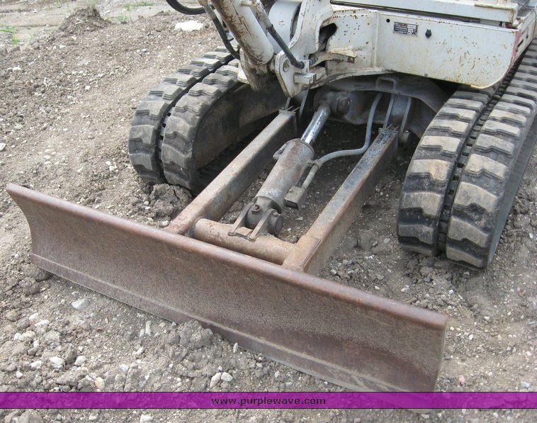 image for item 8633 Takeuchi TB035 mini track excavator