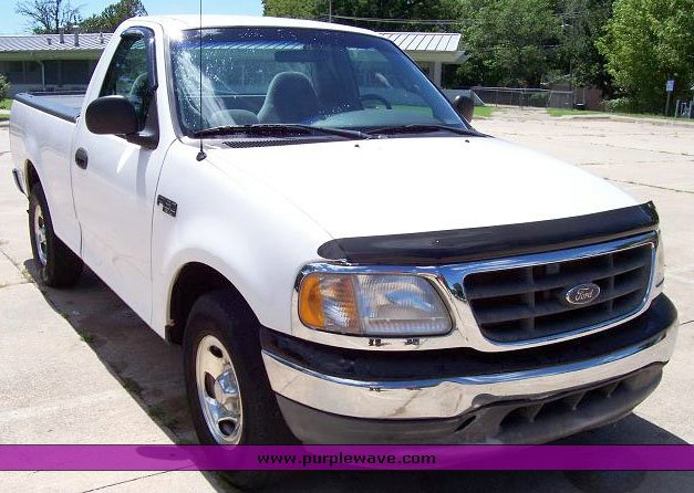 image for item 1200 2002 Ford F150 pickup truck