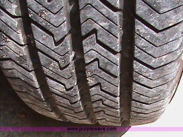 image for item 1500 1997 Mazda 626 LX