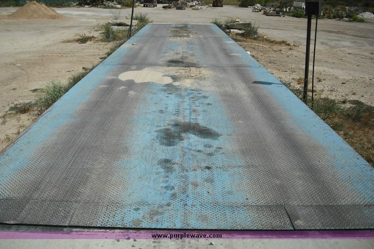 image for item 2295 Bridgemont Weighttronix 60' scale