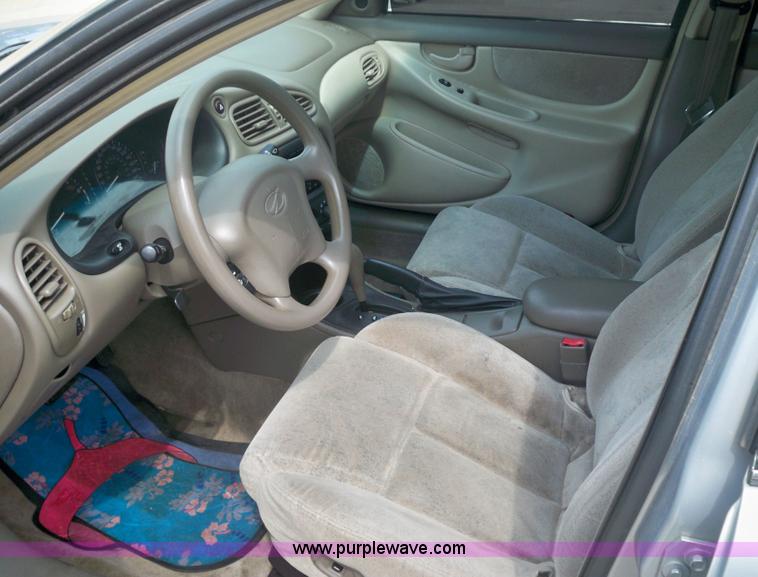 image for item 3440 1999 Oldsmobile Alero GL