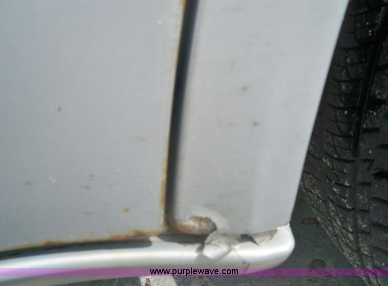 image for item 3440 1999 Oldsmobile Alero GL