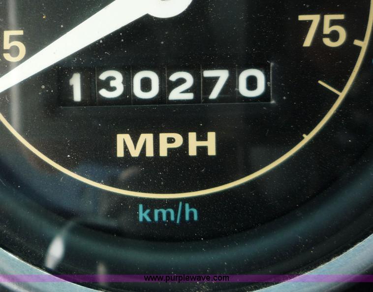 image for item 4087 1984 Ford Conventional N LNT9000 tractor truck