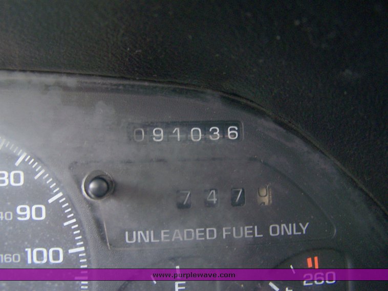 image for item 6007 1994 Chevrolet Camaro