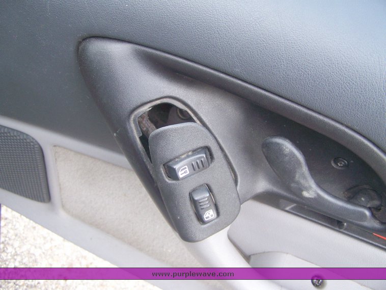 image for item 6007 1994 Chevrolet Camaro