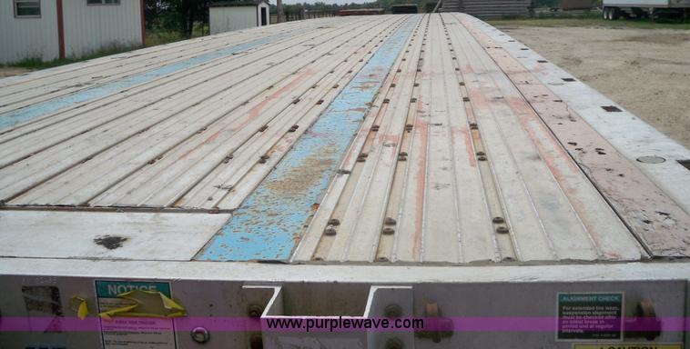 image for item 6946 1999 Wilson 48'L x 96"W steel/aluminuum combo flatbed trailer