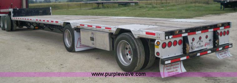 image for item 6949 2007 Doonan 53'L x 102"W steel-aluminum combo spread axle step-deck trailer