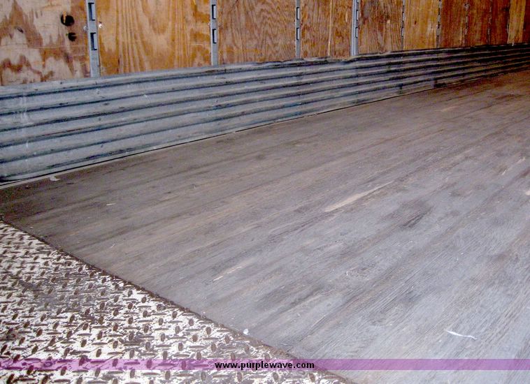 image for item 8066 1997 Trailmobile 53' dry van trailer