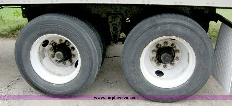 image for item 8066 1997 Trailmobile 53' dry van trailer