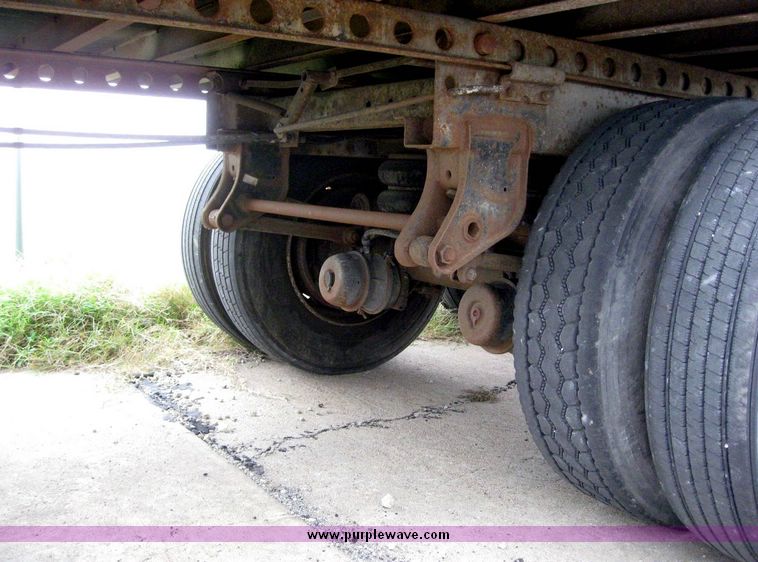 image for item 8066 1997 Trailmobile 53' dry van trailer