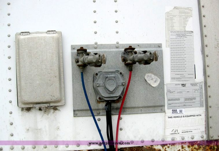 image for item 8068 1999 Wabash 53' dry van trailer