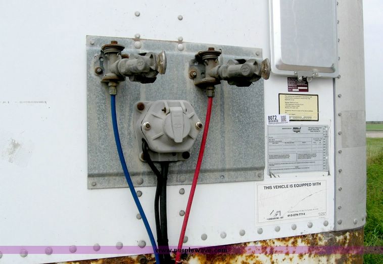 image for item 8072 1999 Wabash 53' dry van trailer