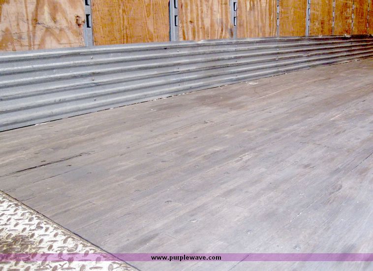 image for item 8073 2000 Trailmobile 53' dry van trailer