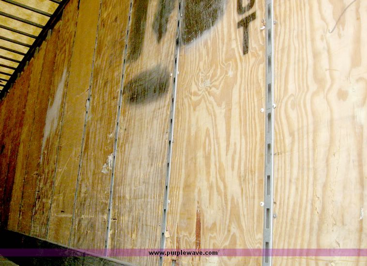 image for item 8075 1999 Wabash 53' dry van trailer