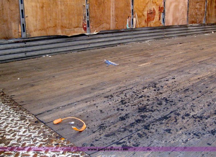 image for item 8077 1999 Wabash 53' dry van trailer