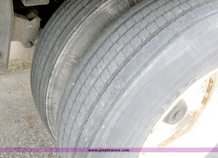 image for item 8078 1999 Wabash 53' dry van trailer