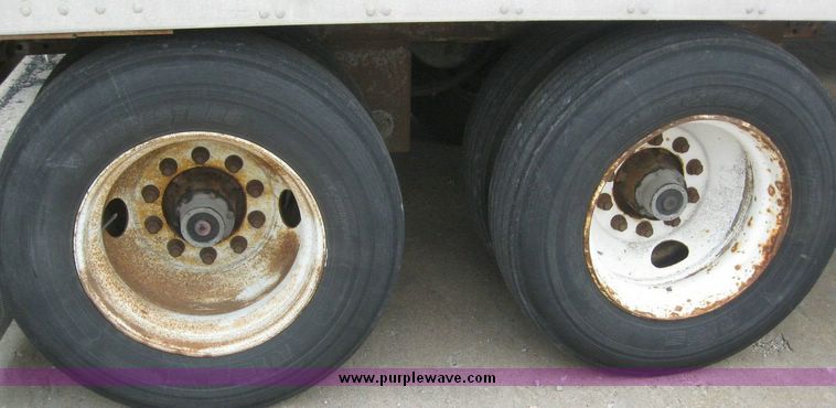 image for item 8083 2000 Trailmobile 53' dry van trailer