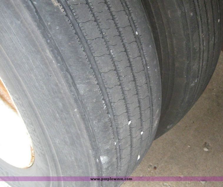 image for item 8083 2000 Trailmobile 53' dry van trailer