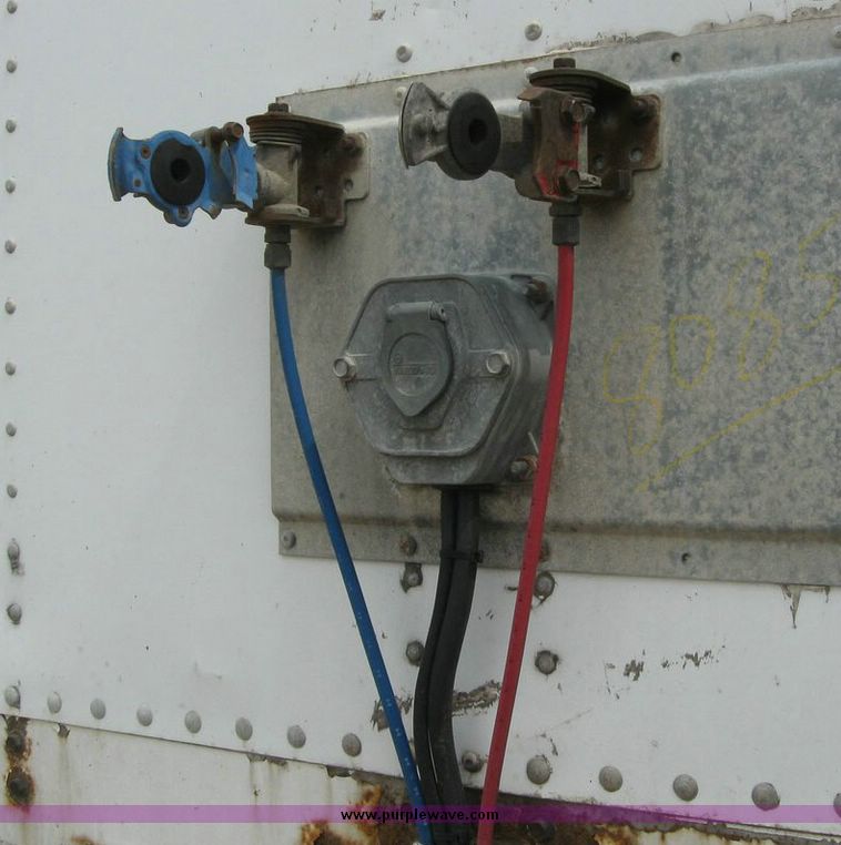 image for item 8085 1999 Wabash 53' dry van trailer