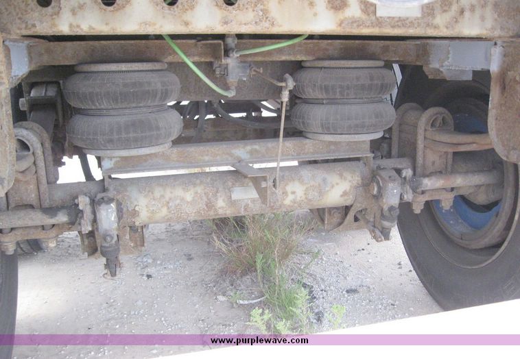 image for item 8087 1997 Trailmobile 53' dry van trailer