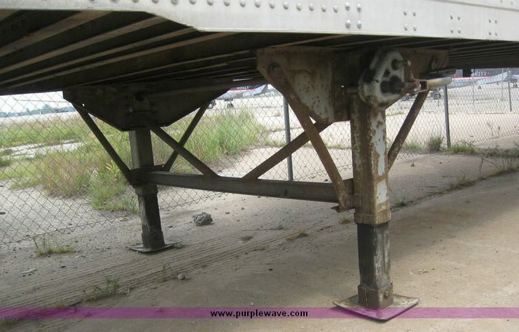 image for item 8087 1997 Trailmobile 53' dry van trailer