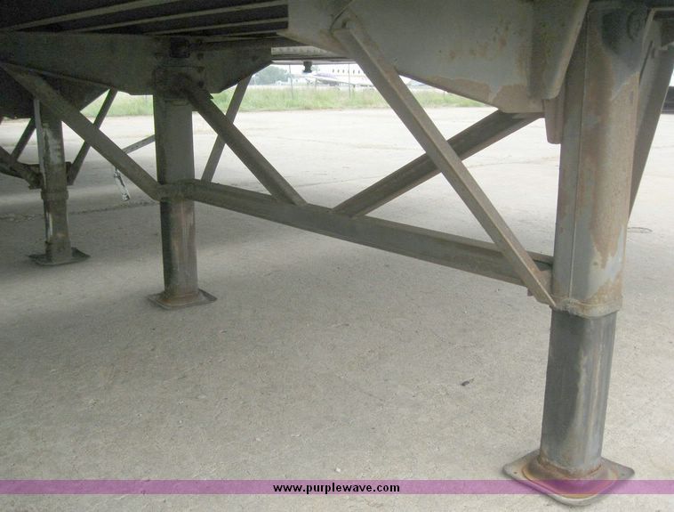 image for item 8089 1999 Wabash 53' dry van trailer