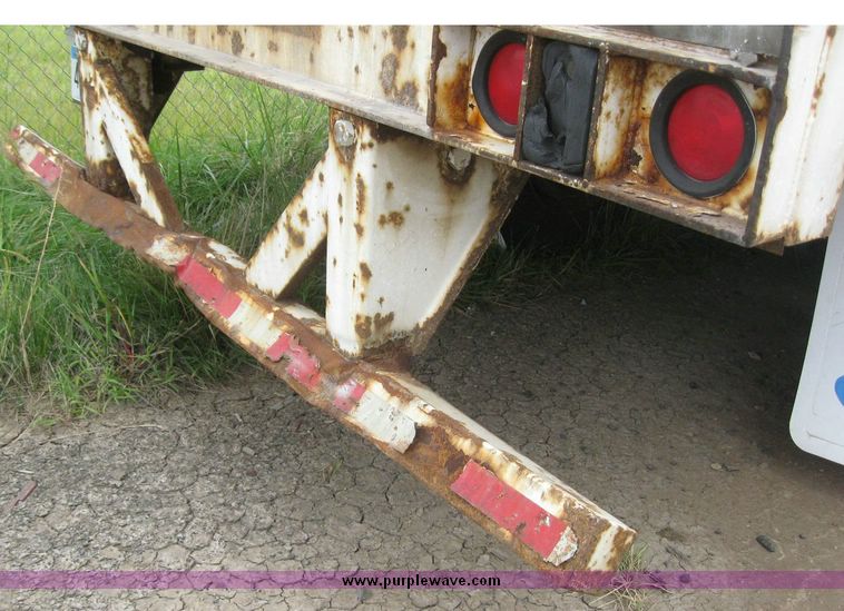 image for item 8090 2000 Trailmobile 53' dry van trailer