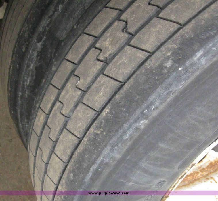 image for item 8091 1999 Wabash 53' dry van trailer