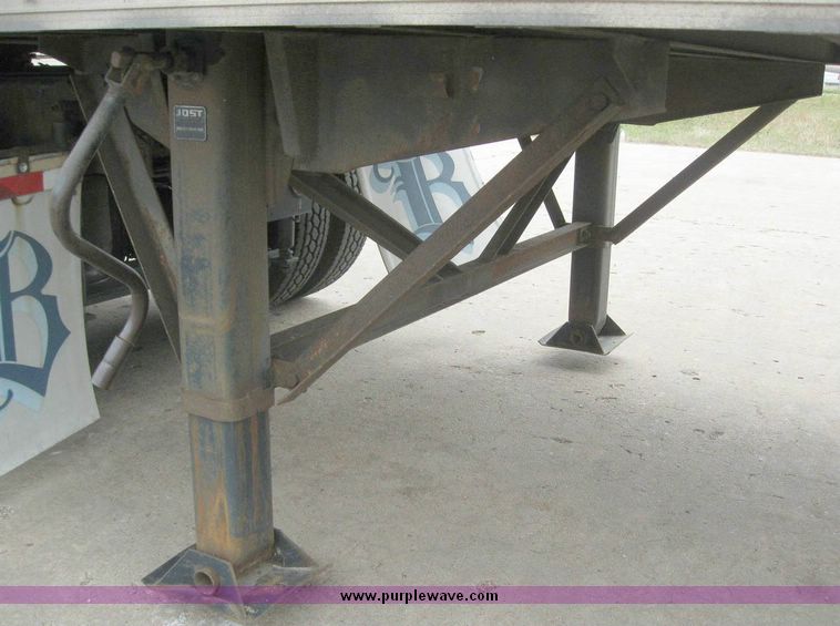 image for item 8093 1999 Wabash 53' dry van trailer