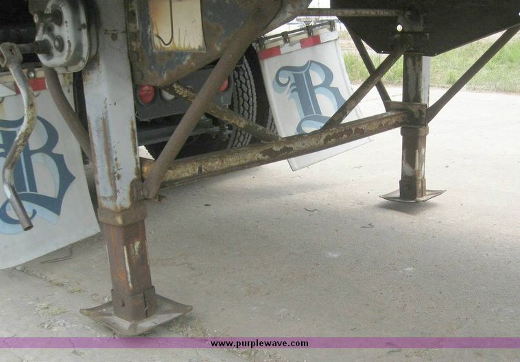 image for item 8095 2000 Trailmobile 53' dry van trailer