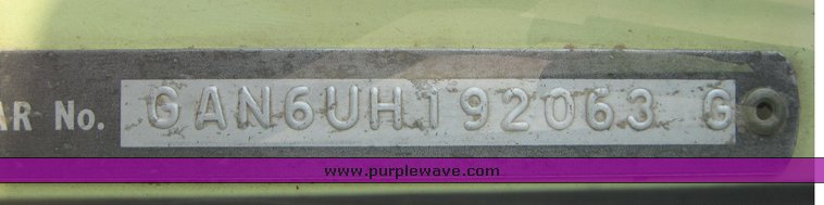 image for item 8638 1977 MG Midget convertible