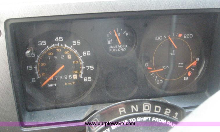 image for item 8646 1995 Chevrolet Sportvan G20