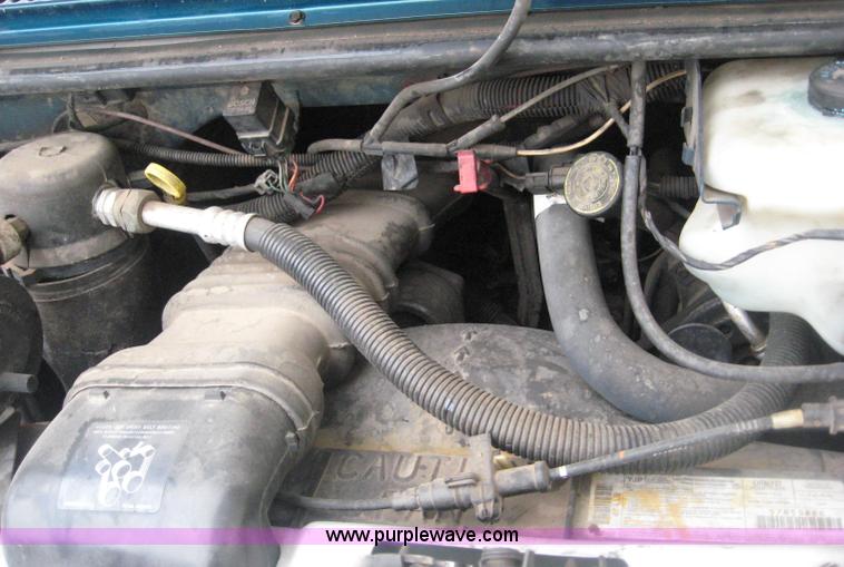 image for item 8646 1995 Chevrolet Sportvan G20