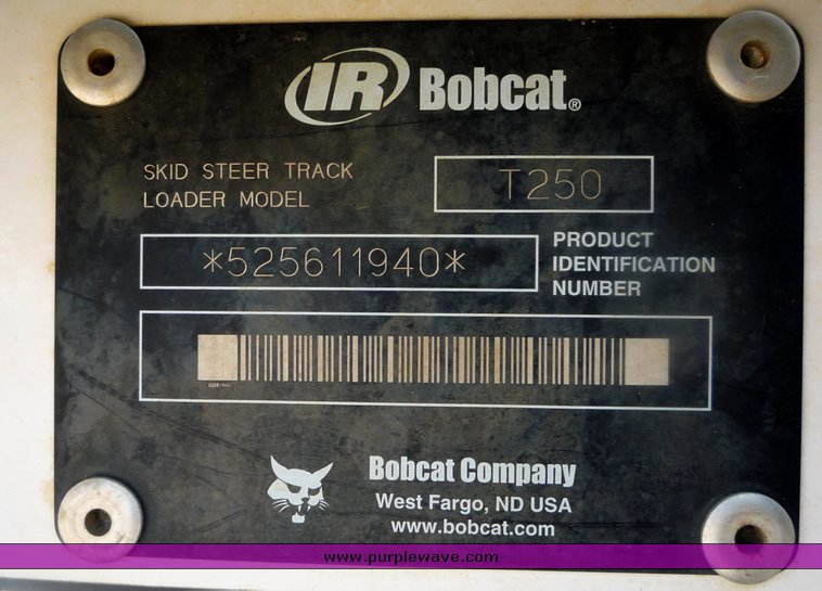 image for item 2026 2004 Bobcat T250 skid steer