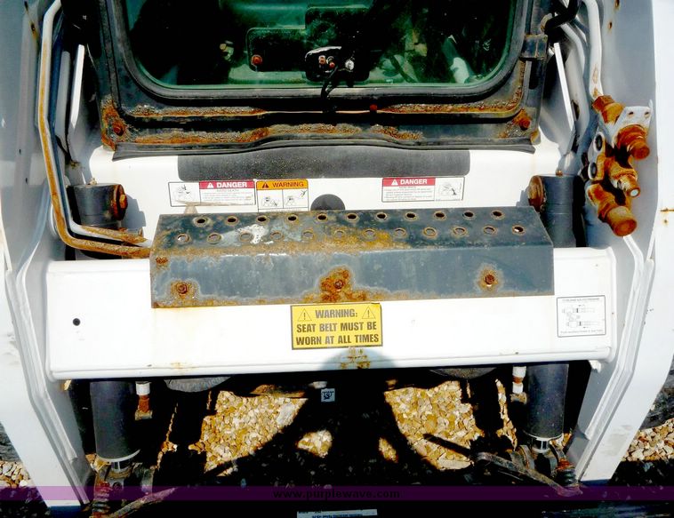 image for item 2034 2008 Bobcat S160 skid steer