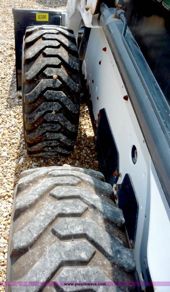 image for item 2034 2008 Bobcat S160 skid steer