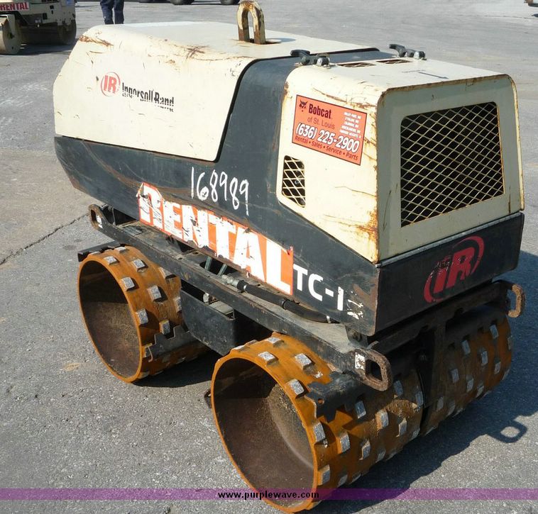 image for item 2041 2002 Ingersoll Rand TC-13 remote control trench compactor