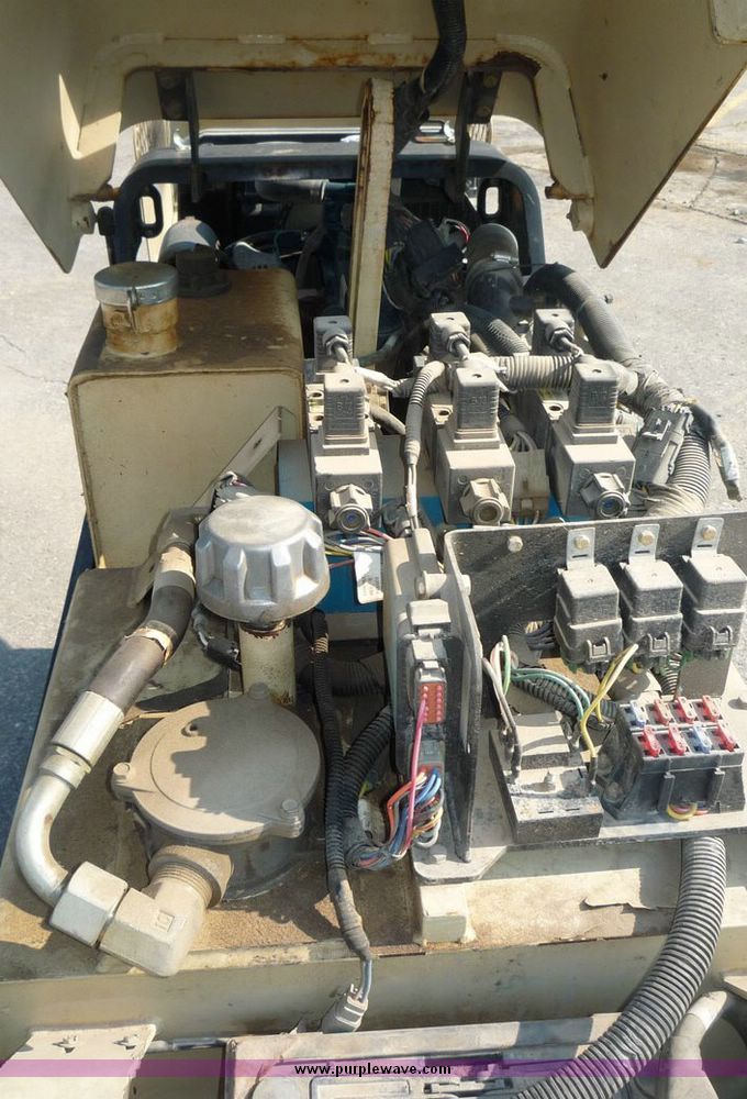 image for item 2041 2002 Ingersoll Rand TC-13 remote control trench compactor