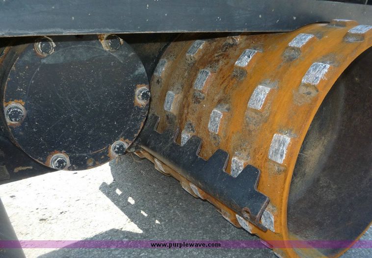 image for item 2041 2002 Ingersoll Rand TC-13 remote control trench compactor