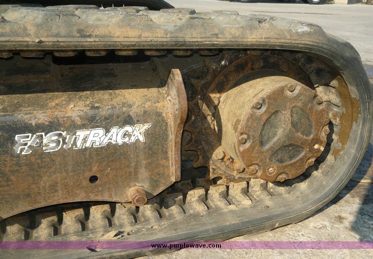 image for item 2044 2006 Bobcat 430 Fastrack compact excavator