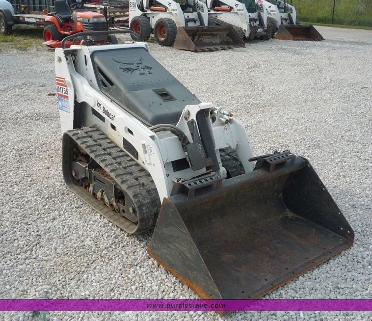 2007 Bobcat MT55 mini track loader in Columbia, MO Item 2048 sold