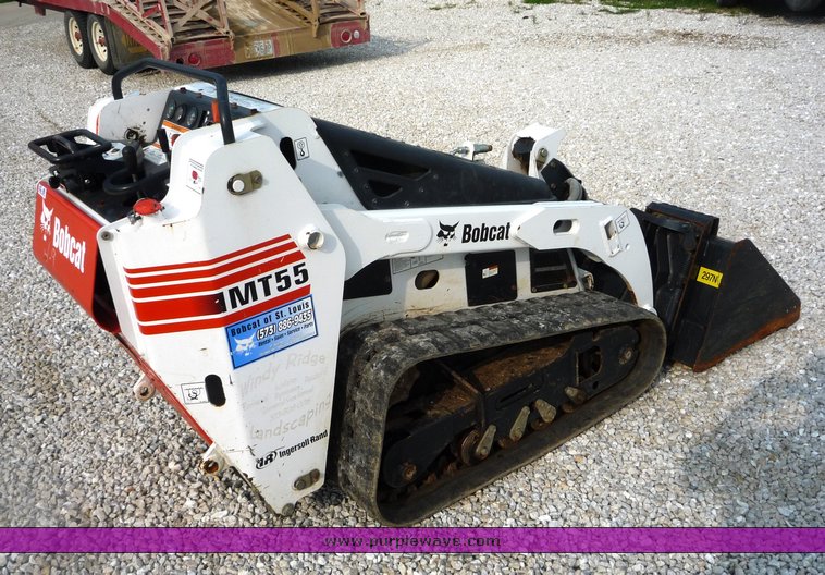 image for item 2048 2007 Bobcat MT55 mini track loader